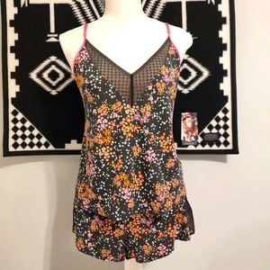 😍 EUC Victoria's Secret Heavenly Pajama Set, Amazingly Soft Feel Tank/Shorts, M